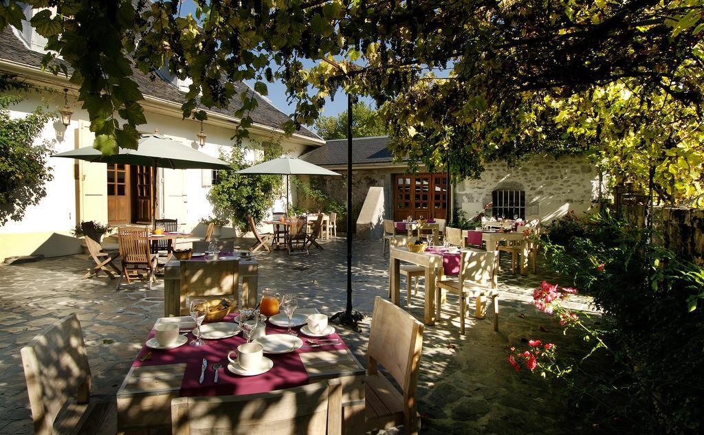 Hotel Les Saints Pères Montagnole Esterno foto