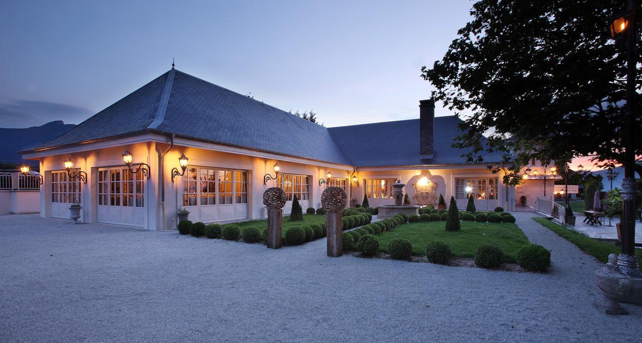 Hotel Les Saints Pères Montagnole Esterno foto
